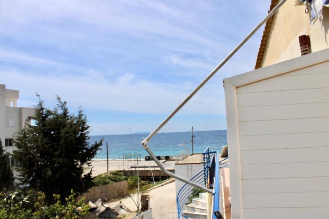 Hotel Portokali Himare Exterior foto