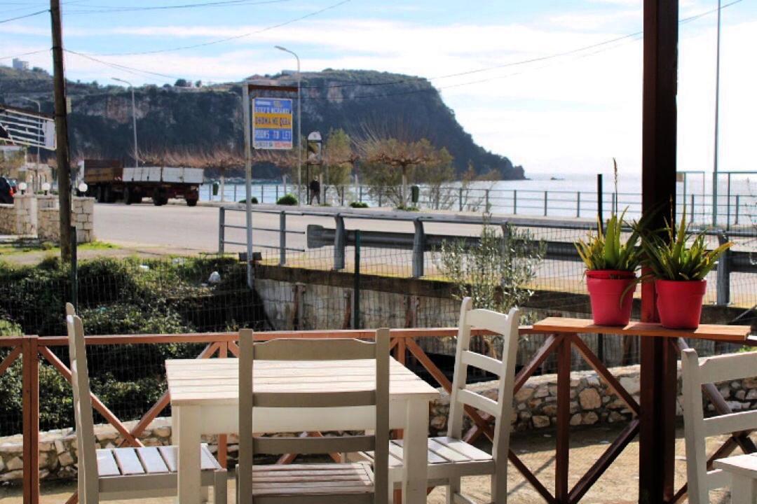 Hotel Portokali Himare Exterior foto