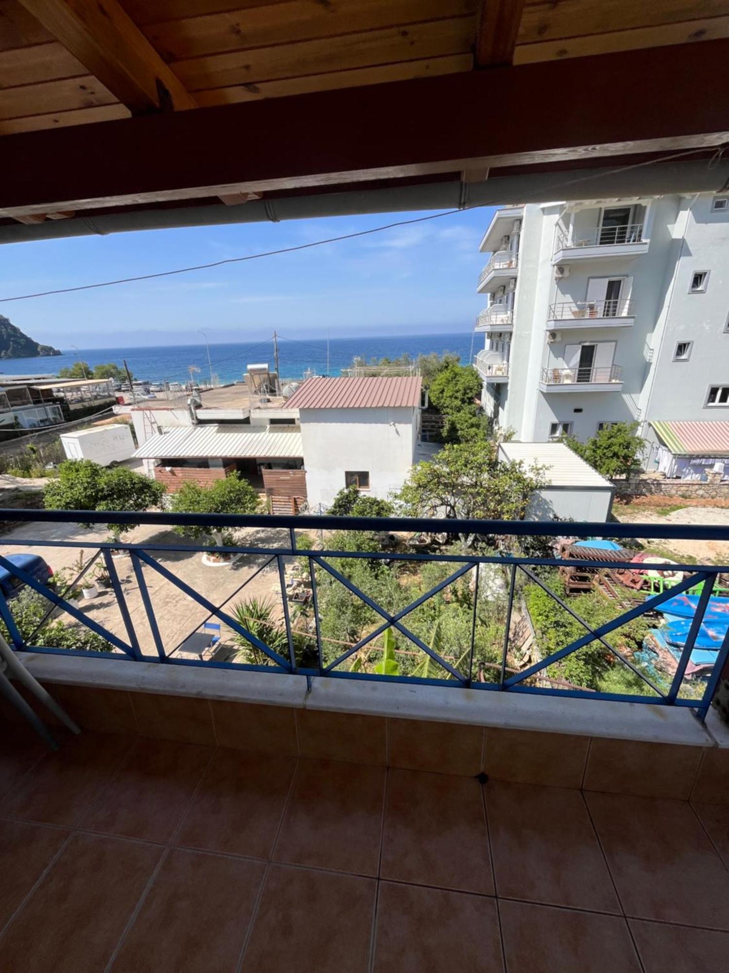 Hotel Portokali Himare Exterior foto