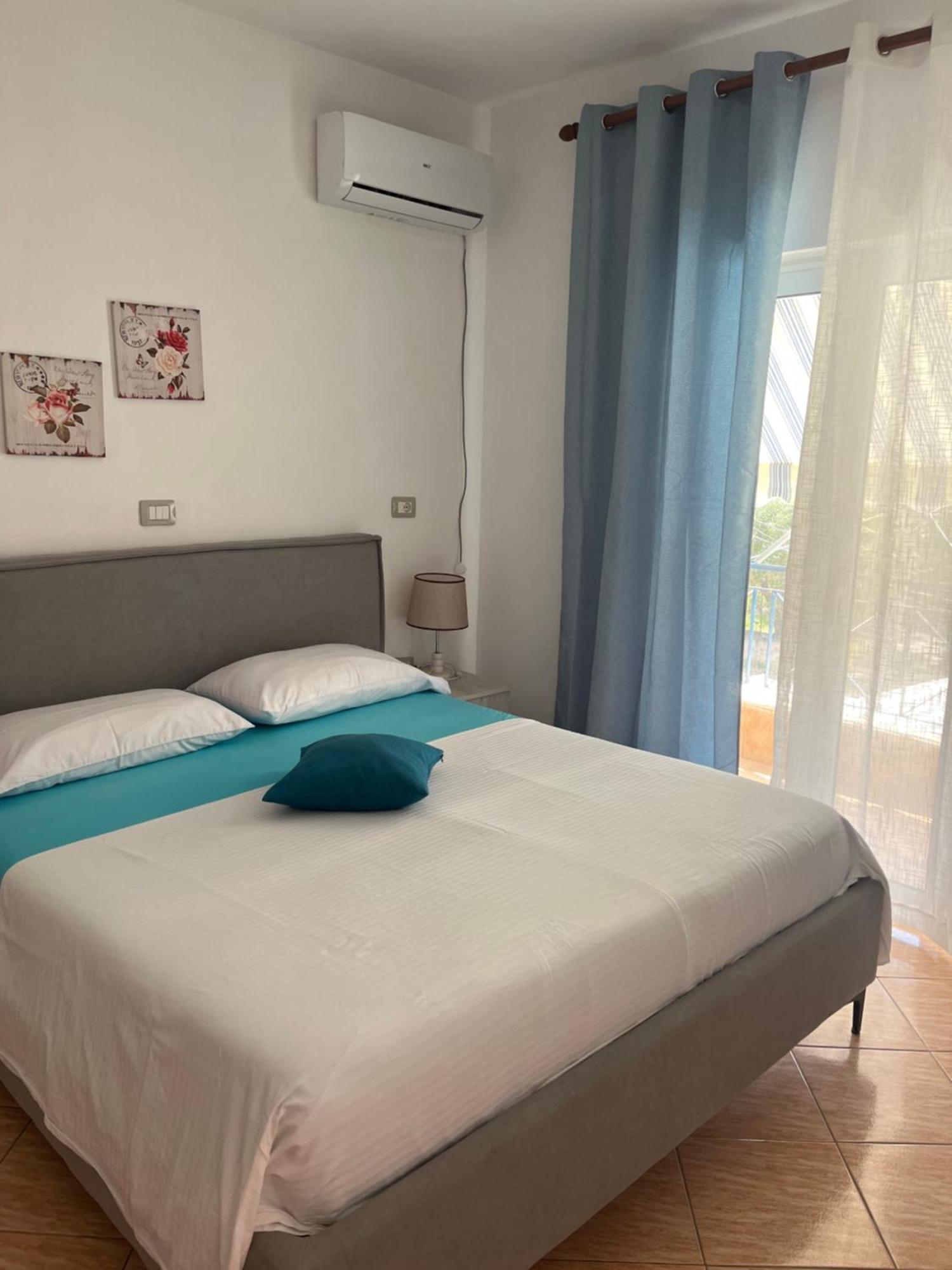 Hotel Portokali Himare Exterior foto