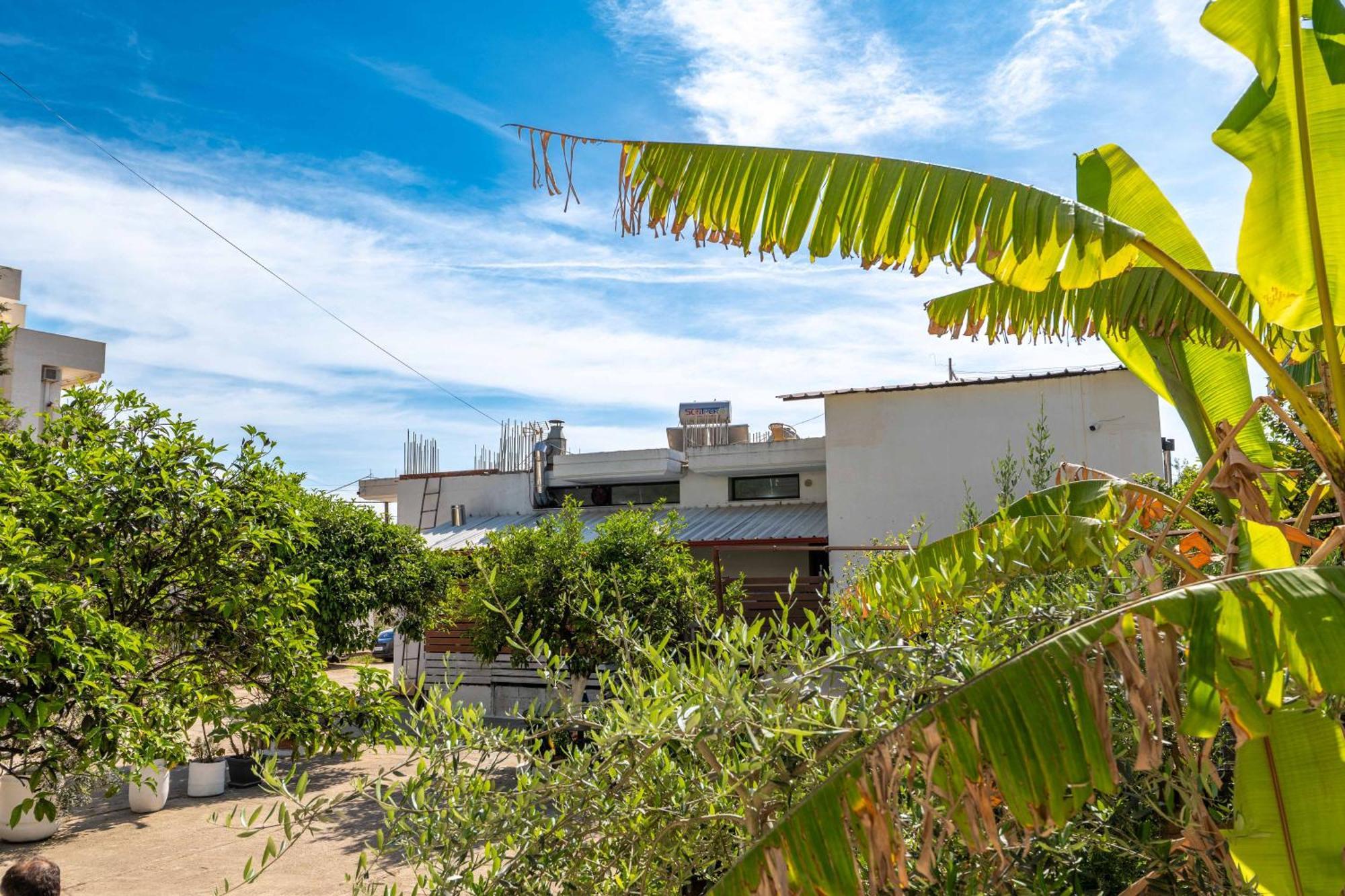 Hotel Portokali Himare Exterior foto